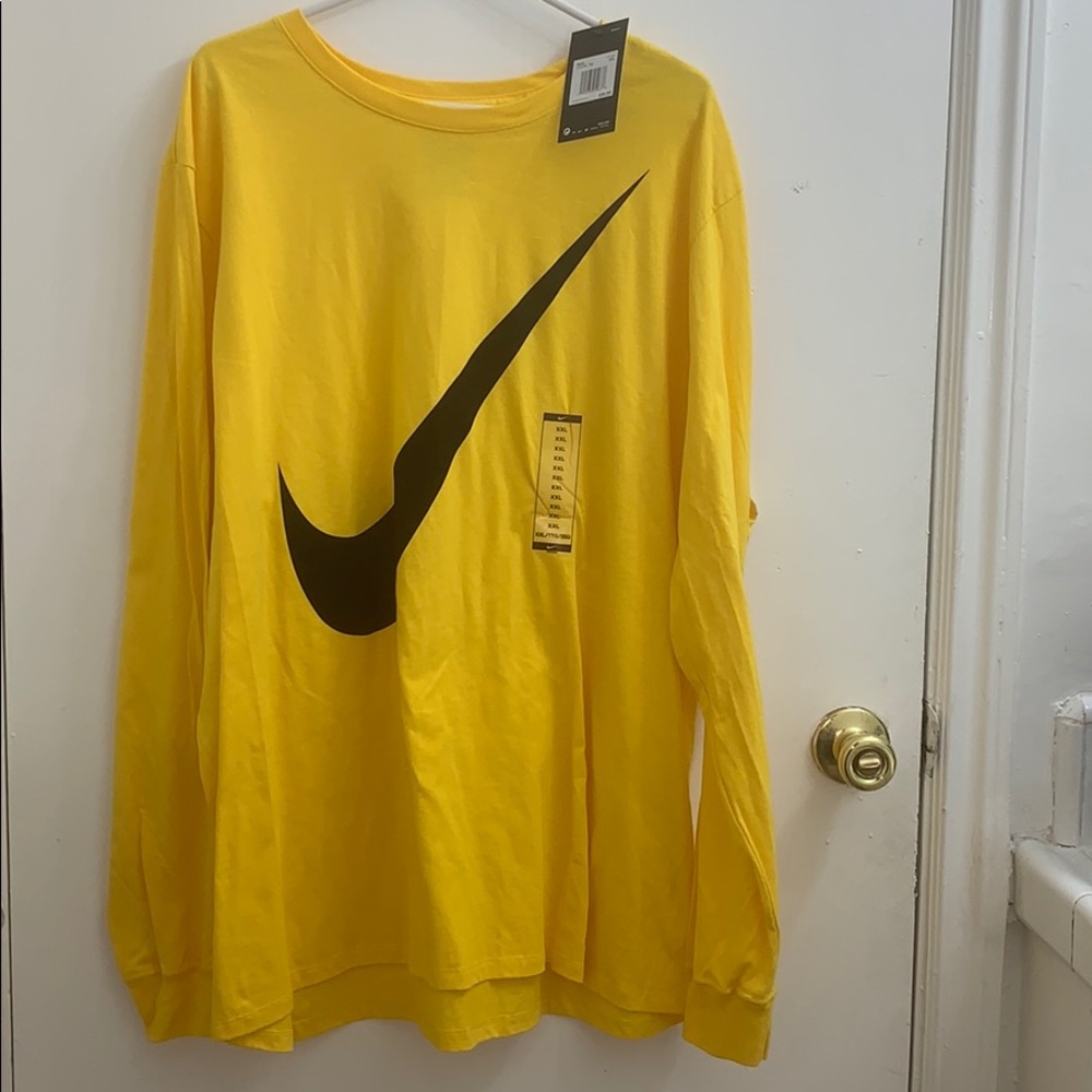 Nike long sleeve shirt
